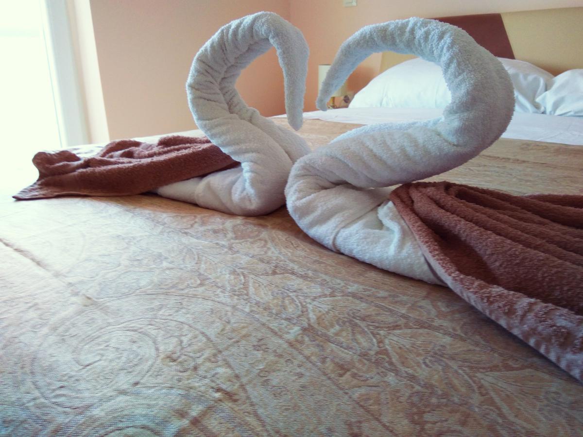 Aparthotel Viola Pjescana Uvala Zewnętrze zdjęcie