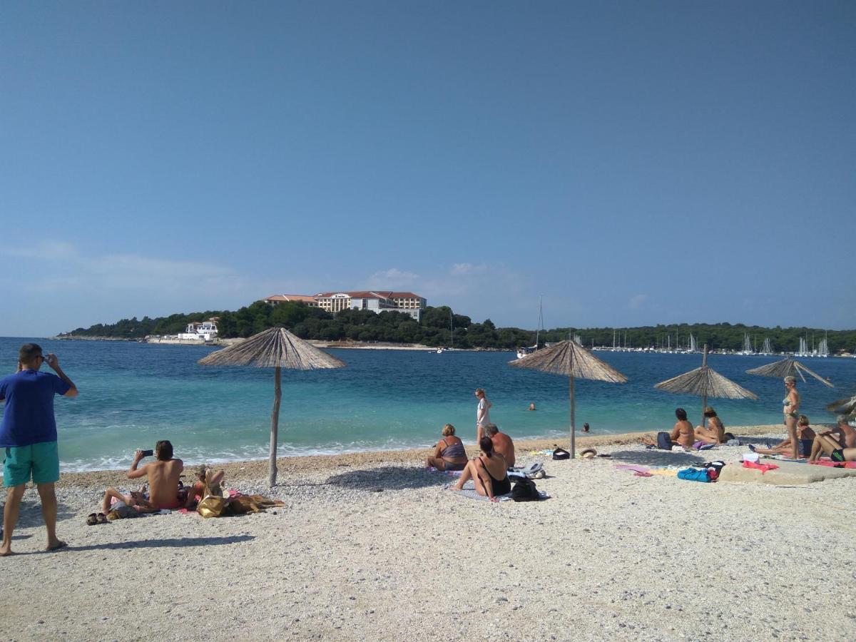 Aparthotel Viola Pjescana Uvala Zewnętrze zdjęcie